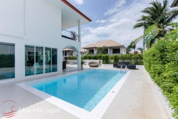 Modern 4 Bedroom Pool Villa In Great Location