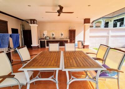 Large Pool House Fully Furnished for Sale
