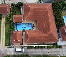 4 Bedroom Pool Villa next to Black Mountain Golf (completed, fully furnished)