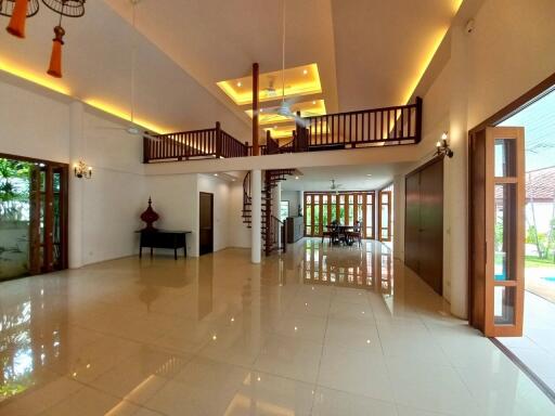 Private Pool Villa in Jomtien for Sale