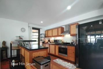 Beautiful 4 Bedroom Villa Resort Style inside The Villa Vista Off Soi 126