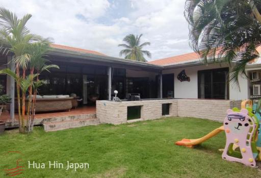 Beautiful 4 Bedroom Villa Resort Style inside The Villa Vista Off Soi 126