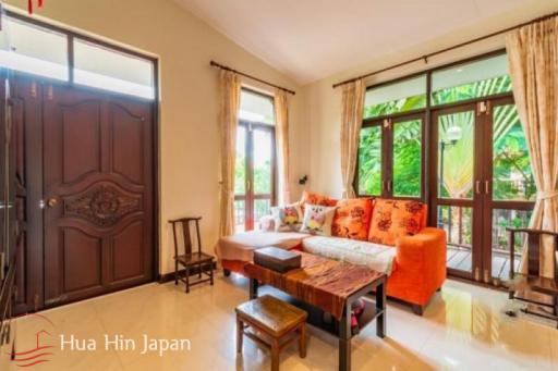 Hybrid Thai/European Design 4 Bedroom Villa Off Soi 112