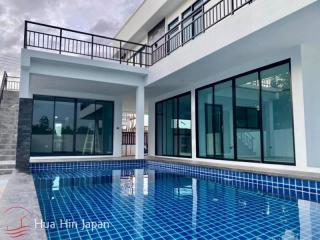 Contemporary 4 Bedroom Pool Villa near Banyan Golf on Soi 112 (Off plan)