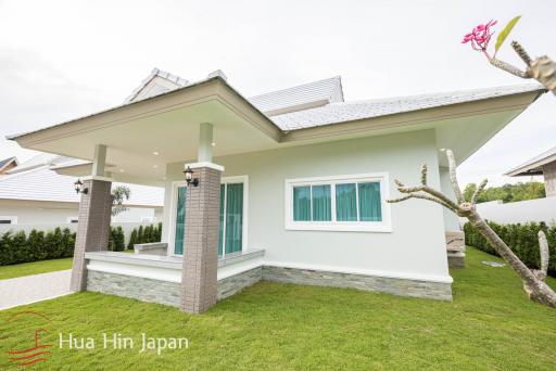 3 Bedrooms Thai style house close to Banyan Golf course
