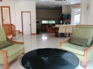 Large Garden House for Sale East Pattaya