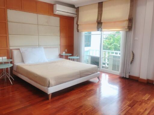 Large Garden House for Sale East Pattaya