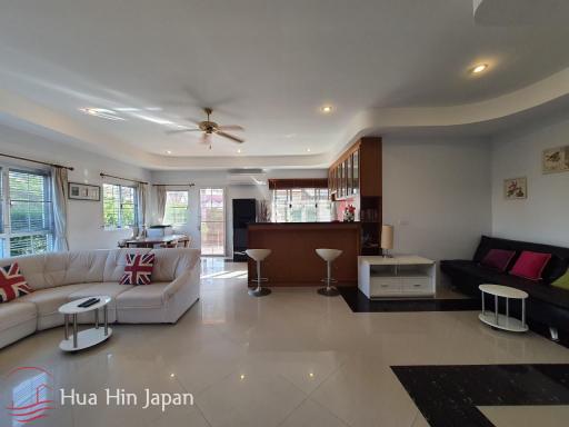 Well maintained 2 Bed 2 Bath Pool Villa on a large plot inside Residential Project on Soi 112