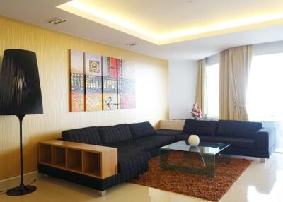 La Royale Beach Condo for Sale in Na Jomtien