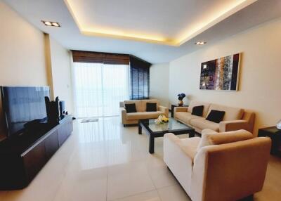 La Royale Beach Condo for Sale in Pattaya