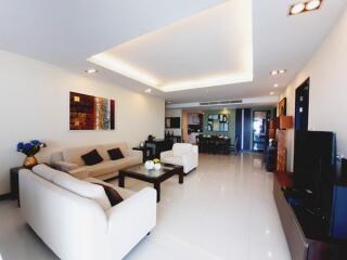 La Royale Beach Condo for Sale in Pattaya