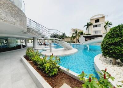 La Royale Beach Condo for Sale in Pattaya