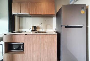 Nice Studio room at New Luxurious Condo only 2 km from the Centre (Completed, furnished)
