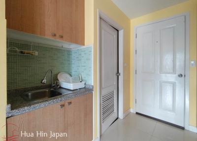 1 Bedroom Unit on 3rd Floor of Popular Tira Tiraa in the Heart of Hua Hin Town