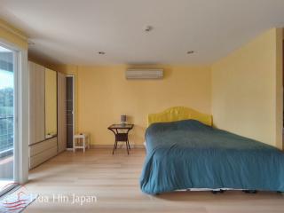 1 Bedroom Unit on 3rd Floor of Popular Tira Tiraa in the Heart of Hua Hin Town