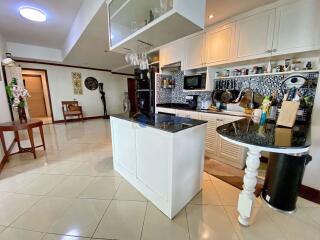 3 Bedrooms Condo in Grand View Condo Na Jomtien C010611