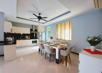 Modern Style Pool Villa for Sale in East Pattaya