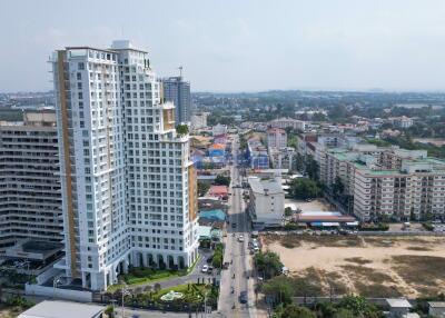 1 Bedroom Condo in Empire Tower Pattaya Jomtien C010625