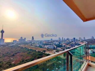 2 Bedrooms Condo in Grande Caribbean Condo Resort Jomtien C010626