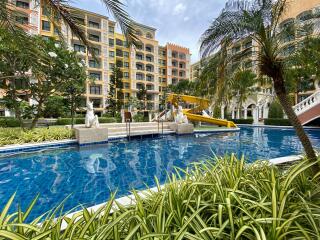 Condominium at Venetian for Sale in Jomtien