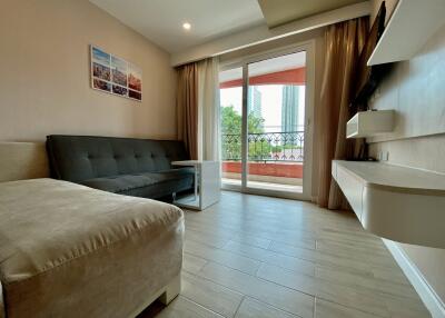 Seven Seas Jomtien Condo City View for Sale