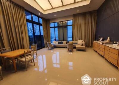 1-BR Condo at The Editor Vertical Village Sapankwai near BTS Saphan Khwai