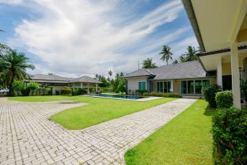 4 Bed House For Sale In Huay Yai - Not In A Village