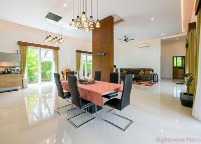 4 Bed House For Sale In Huay Yai - Not In A Village