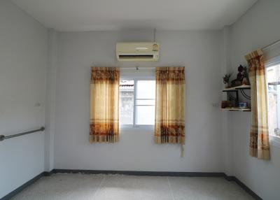 A Sweet 3 Bedroom, 2 Bath Home For Sale In Nong Bua District, Udon Thani, Thailand