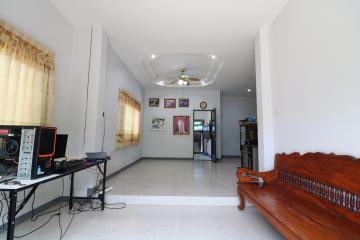 A Sweet 3 Bedroom, 2 Bath Home For Sale In Nong Bua District, Udon Thani, Thailand