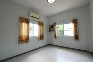 A Sweet 3 Bedroom, 2 Bath Home For Sale In Nong Bua District, Udon Thani, Thailand