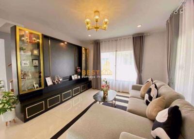 3 Bedrooms Villa / Single House Bang Lamung H011146