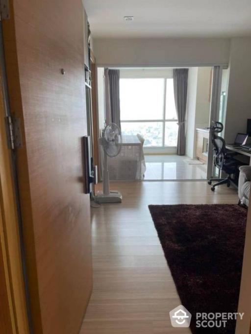 1-BR Condo at Rhythm Ratchada-Huaikwang near MRT Huai Khwang