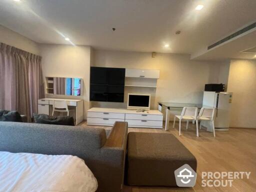 Studio Condo at Noble Remix near BTS Thong Lor