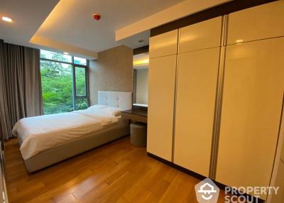 1-BR Condo at Focus Ploenchit near BTS Nana