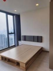 2 bed Condo in One 9 Five Asoke-Rama 9 Huai Khwang District C020310