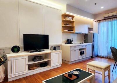 1 Bed 1 Bath 40 SQ.M Ivy Sathorn 10