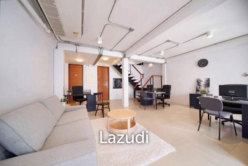 3 Bed 3 Bath 215 SQ.M LOFT TOWNHOME EKKAMAI 22