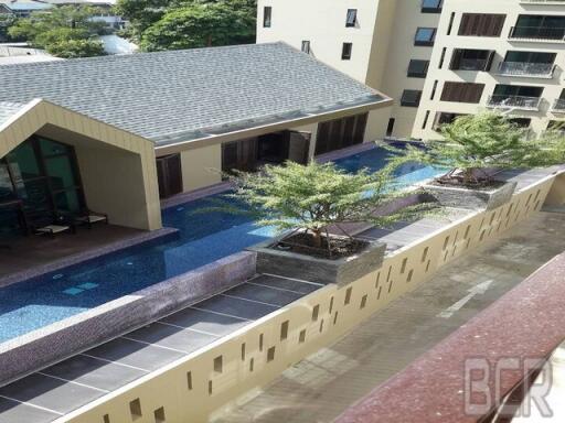 Duplex Pool-Access Sukhumvit 26