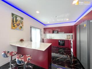 Luxury Modern 4 Bedroom 3 bathroom Pool Villa in East Pattaya For Sale ABPC0818