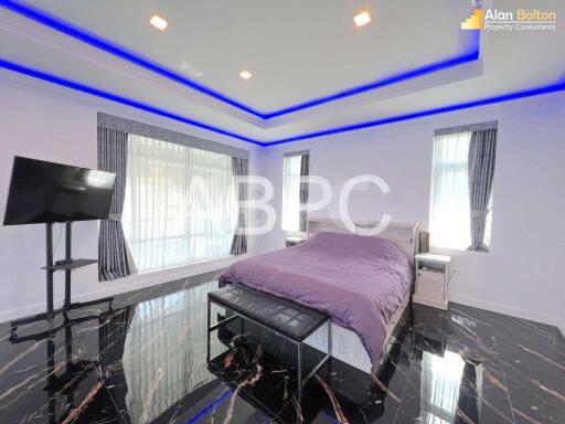 Luxury Modern 4 Bedroom 3 bathroom Pool Villa in East Pattaya For Sale ABPC0818