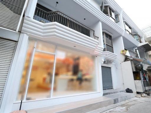 For Rent Bangkok Retail Wireless BTS Phloen Chit Pathum Wan