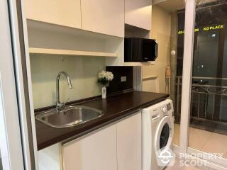 1-BR Condo at The Bangkok Sathorn-Taksin near BTS Krung Thon Buri