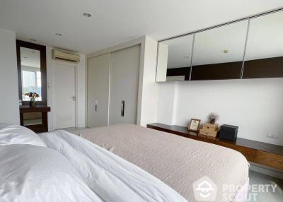 2-BR Condo at The Bangkok Sathorn-Taksin near BTS Krung Thon Buri