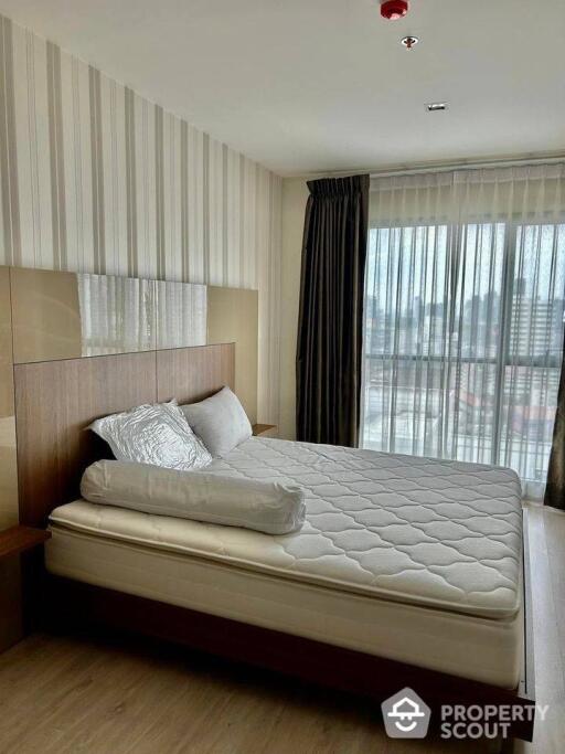 2-BR Condo at Rhythm Rangnam near BTS Victory Monument