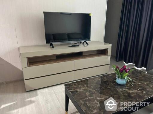 2-BR Condo at Rhythm Rangnam near BTS Victory Monument