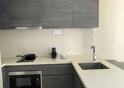 1-BR Condo at The Esse Asoke near MRT Sukhumvit