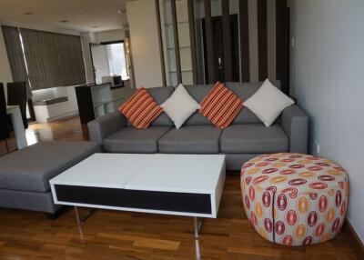 For RENT : Acadamia Grand Tower / 2 Bedroom / 2 Bathrooms / 120 sqm / 55000 THB [R12001]