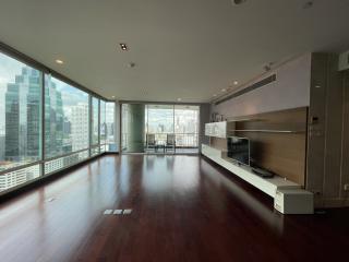 For RENT : The Park Chidlom / 4 Bedroom / 4 Bathrooms / 300 sqm / 190000 THB [10965854]