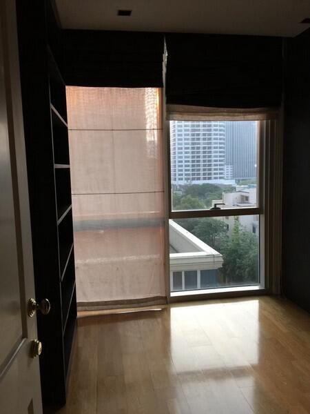 For Rent Bangkok Condo Athenee Residence Ruam Ruedi BTS Phloen Chit Pathum Wan